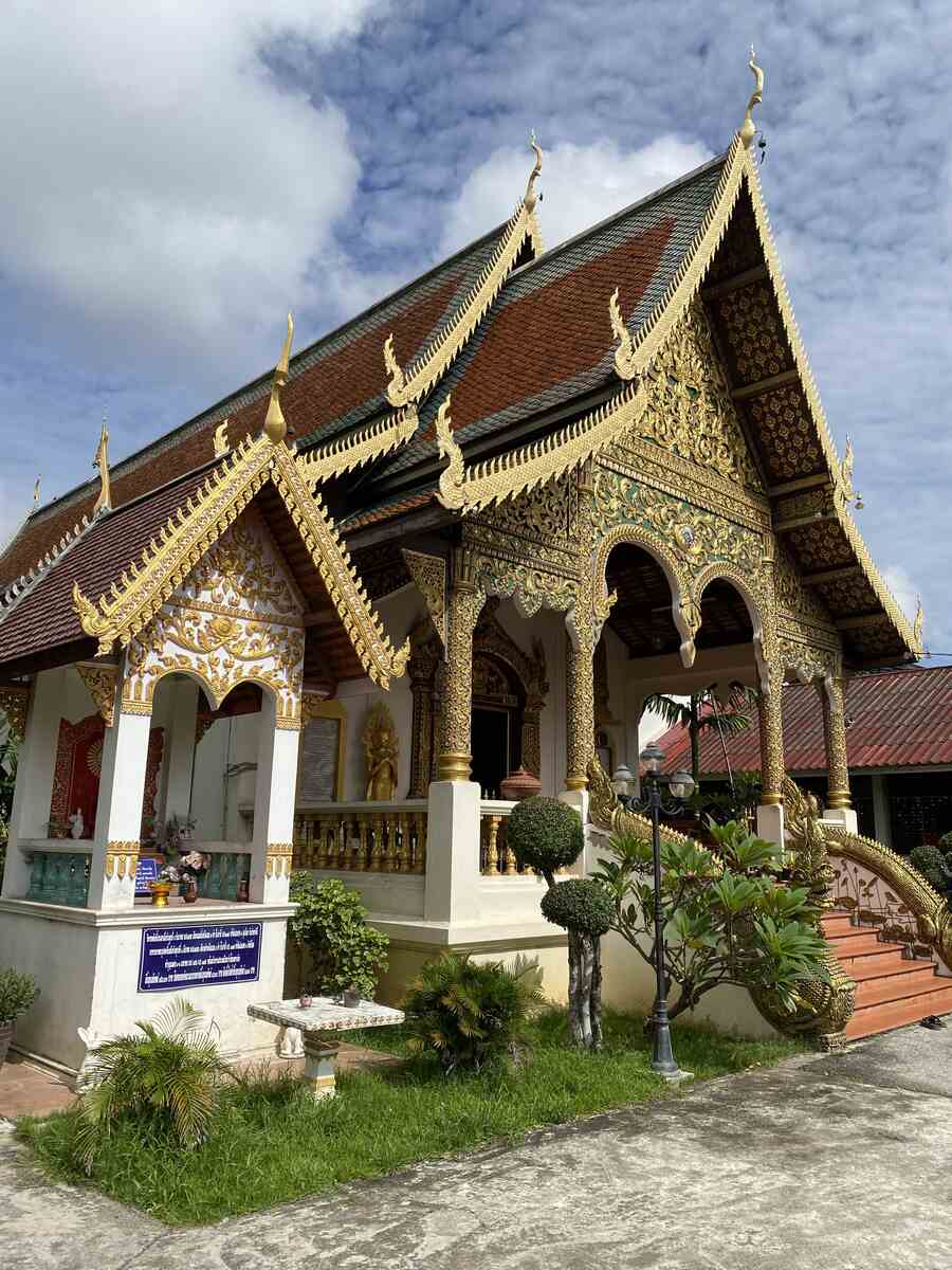 wat chiang man tours