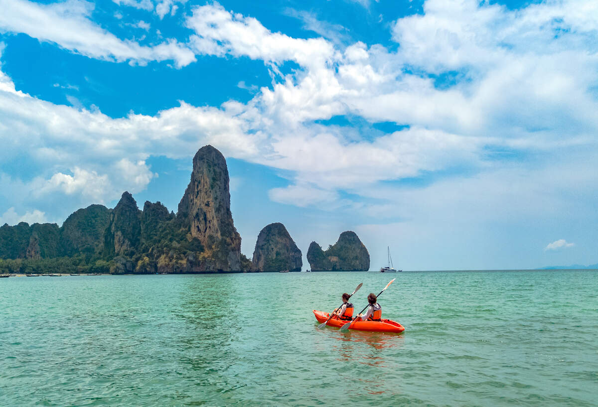 Iconic limestone cliffs and blue sea.