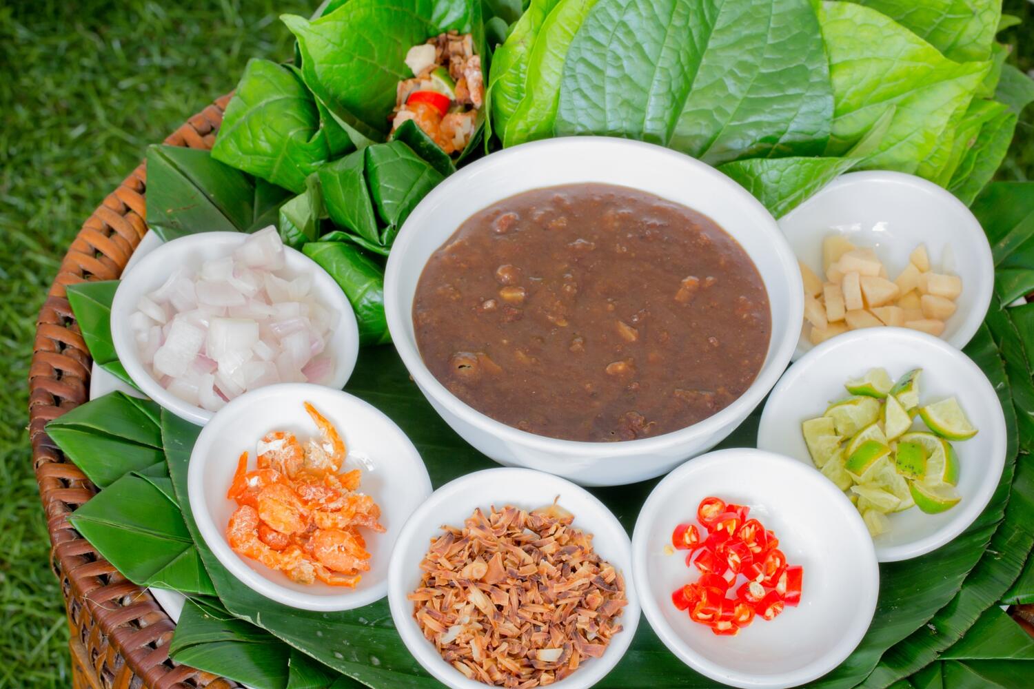 Miang-Kham-Chiang-Mai-Street-Food