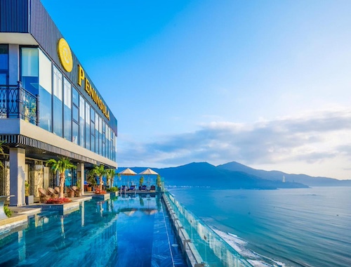 Peninsula Hotel in Da Nang